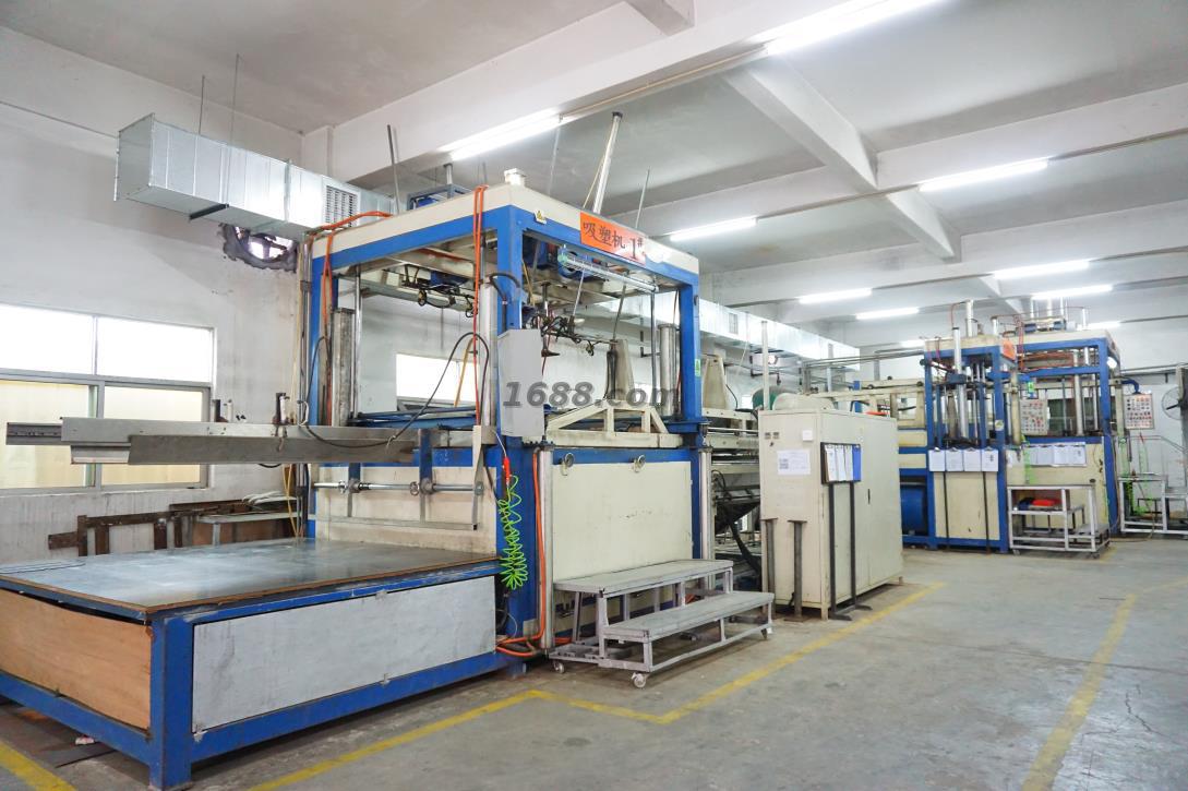 厚片吸塑機(jī)