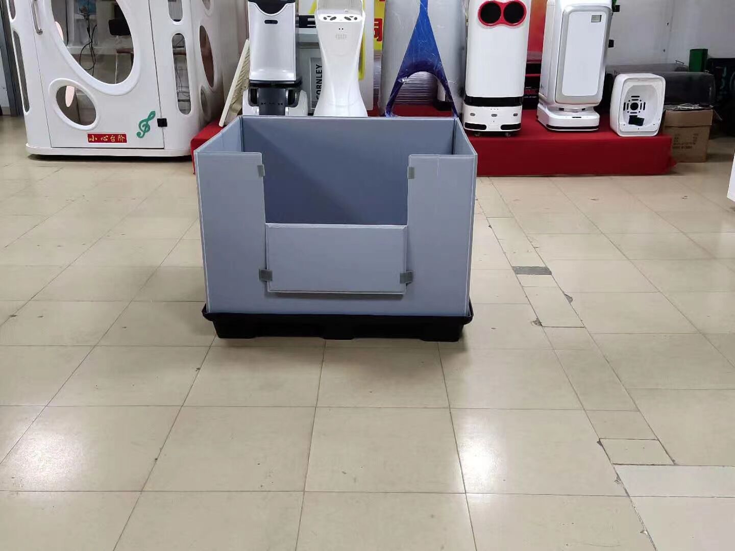 圍板箱活動(dòng)門